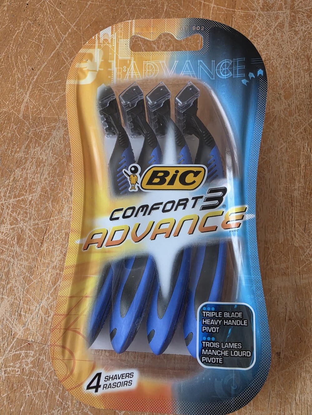 BIC Comfort 3 Advance Men's Disposable Razors - Blue (4 Pack)